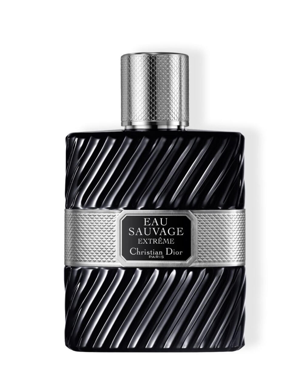 EAU SAUVAGE Parfum Family Woody • Aromatic • Oriental Occasion Evening • Formal Occasions Season Autumn • Winter Longevity Exceptional Projection Strong Olfactory Notes Top Bergamot • Grapefruit Heart Lavender • Vetiver Base Myrrh • Amber • Sandal