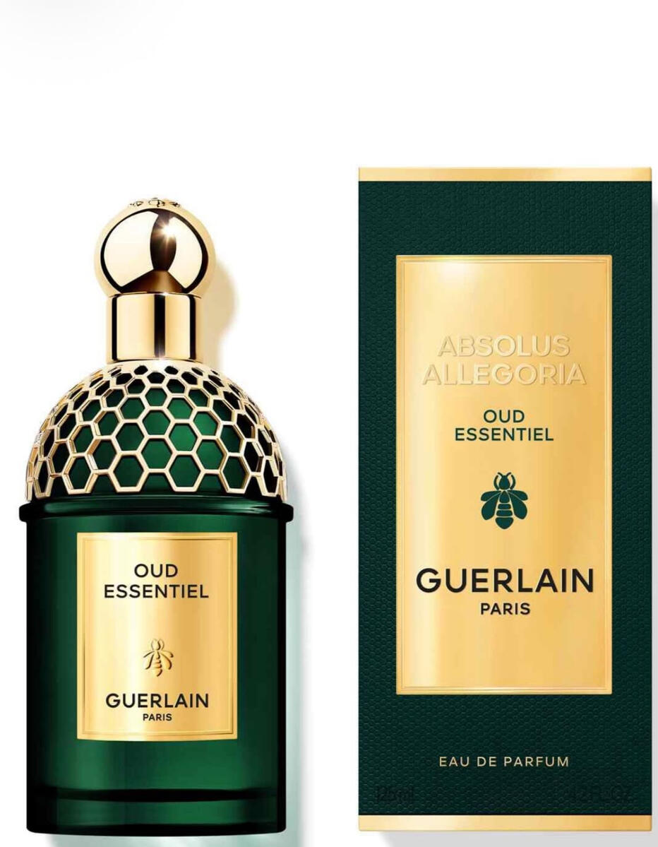Oud Essentiel Family Woody • Oud Occasion Evening • Special Occasions Season Autumn • Winter Longevity Exceptional Projection Strong Olfactory Notes Top Saffron Heart Rose • Cedarwood Base Oud • Leather • Frankincense Signature Powerful, elegant