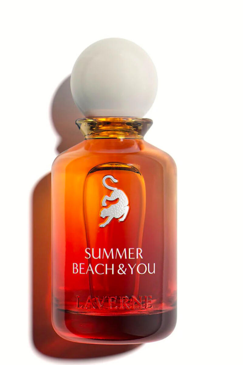 Summer Beach & You Family Fruity • Floral • Musky Occasion Daytime Season Summer Longevity Long-lasting Projection Moderate Olfactory Notes Top Mandarin • Bergamot • Tropical Fruits Heart Orange Blossom • Jasmine • Coconut Accord Base White Musk • Amber •