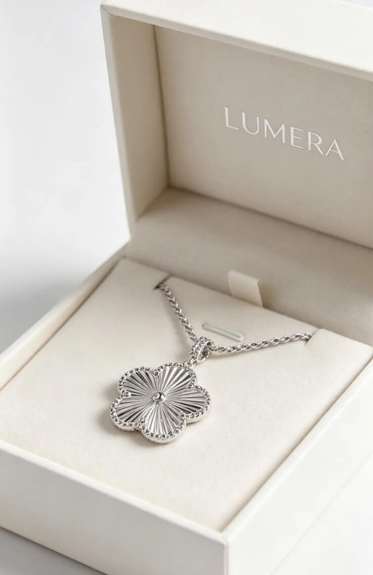 LUMERA LUMERA DOORWAY LOGO